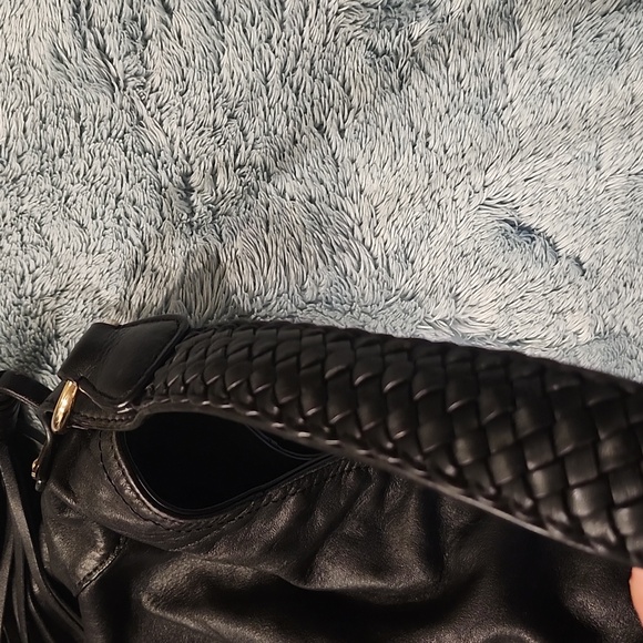 GUESS by Marciano Large black soft Leather Boho Chic Bag purse - Picture 7 of 10